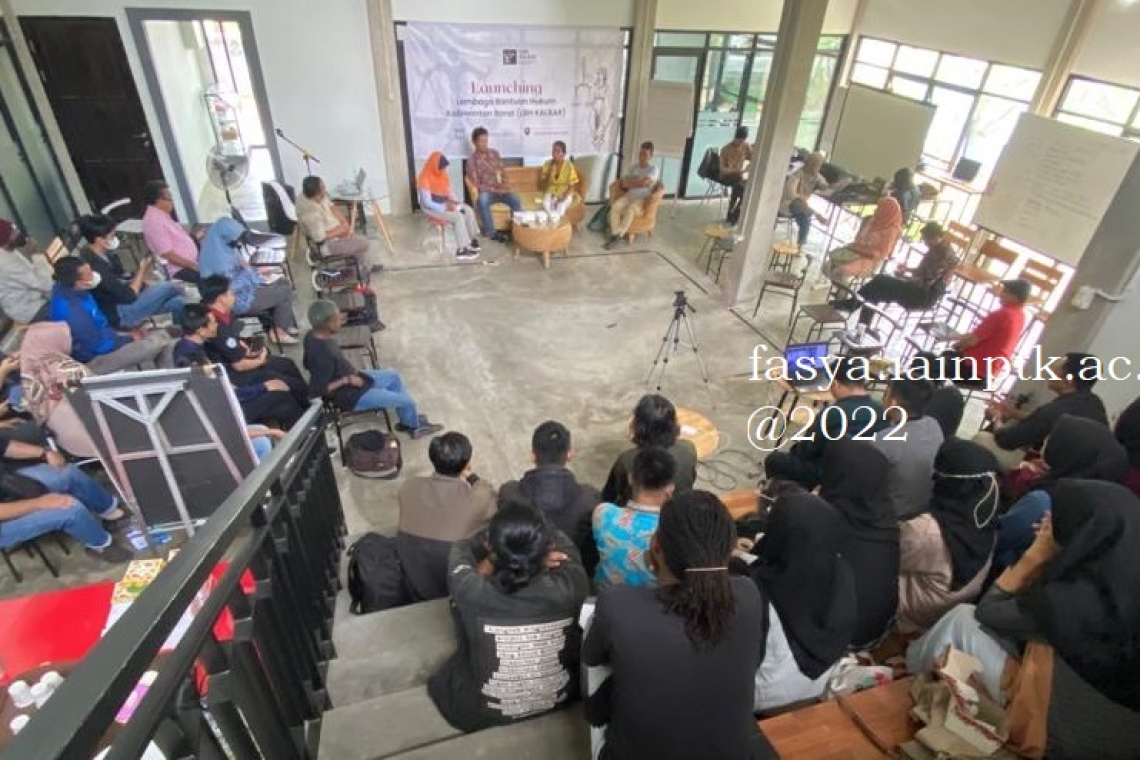 Mahasiswa Kelas Keadvokatan Prodi HKI Kuliah Bersama YLBHI dan LBH Kalbar