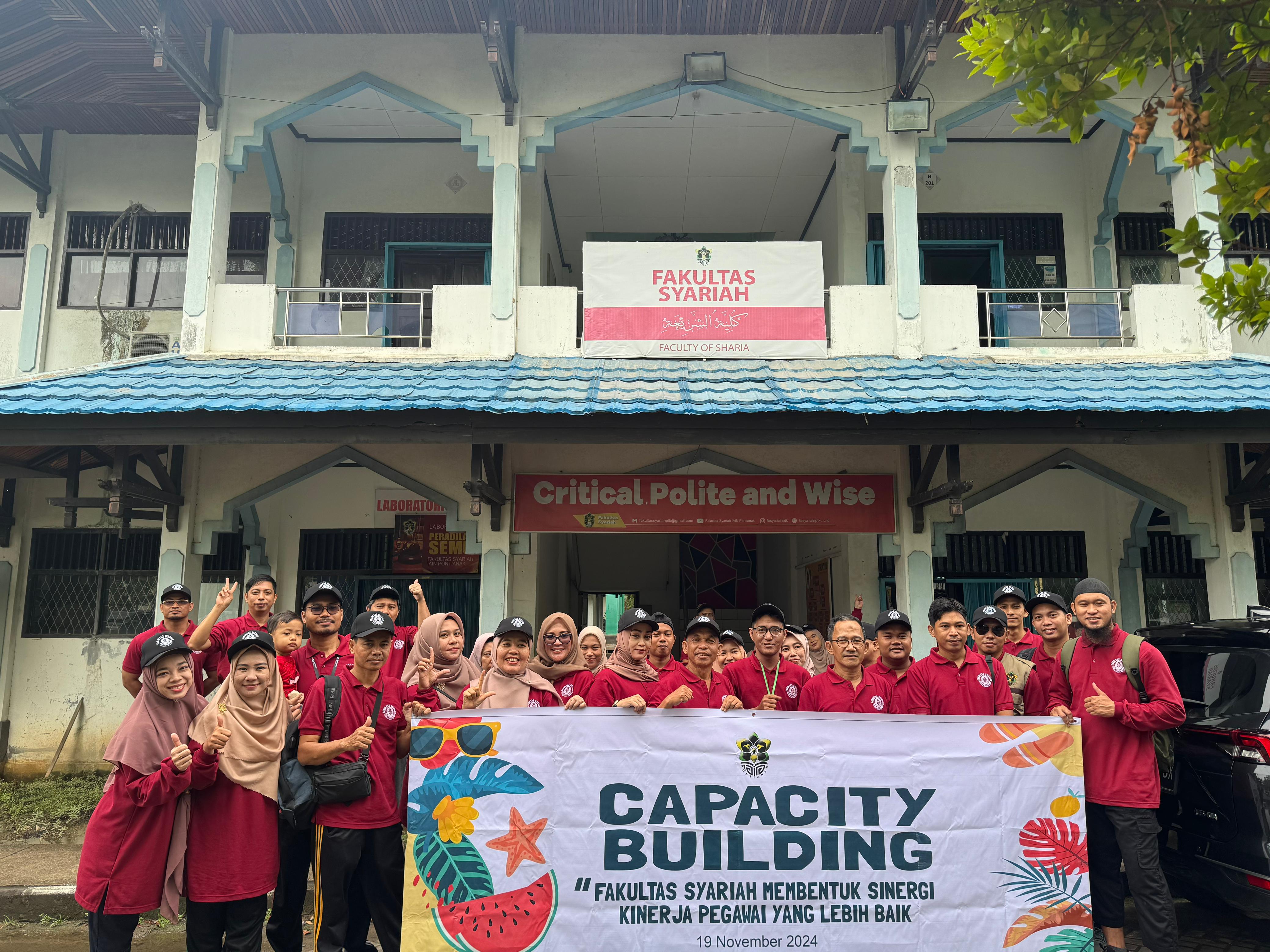 Satukan Rasa, Karsa, dan Karya; Fakultas Syariah Gelar Kegiatan Capacity Building