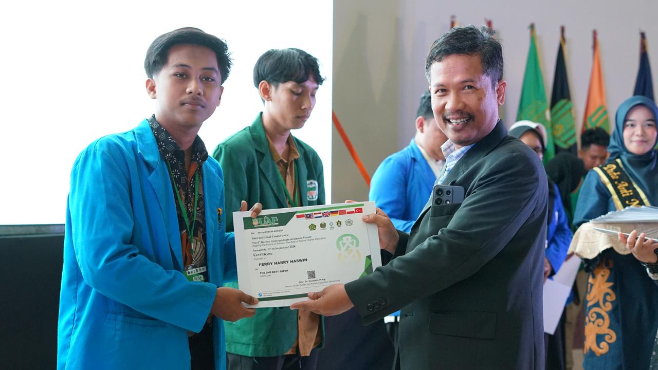 Ngeri!! Mahasiswa Fasya IAIN Pontianak Sabet Juara 2 Best Paper kategori Hukum Islam di Kegiatan BUAF ke 8 di Samarinda