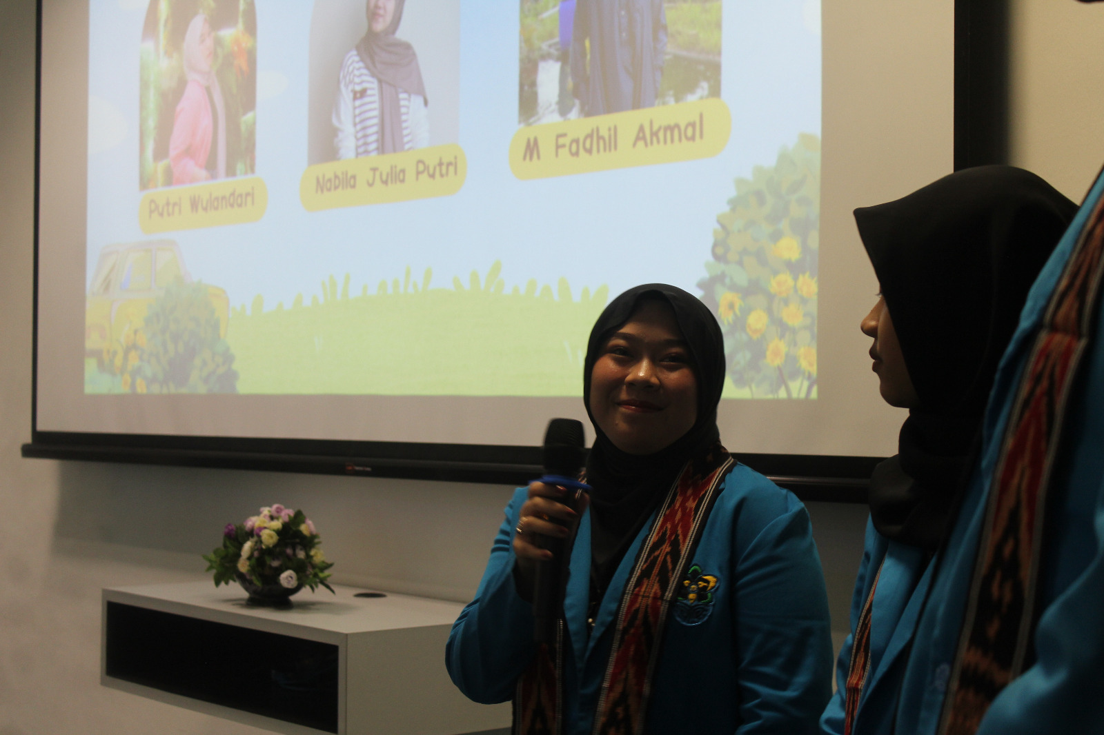 Jaga Kebersihan Tubuh Dengan Tradisi Betangas!!; Pesan Tiga Mahasiswa Fakultas Syariah IAIN Pontianak di Unimas Malaysia