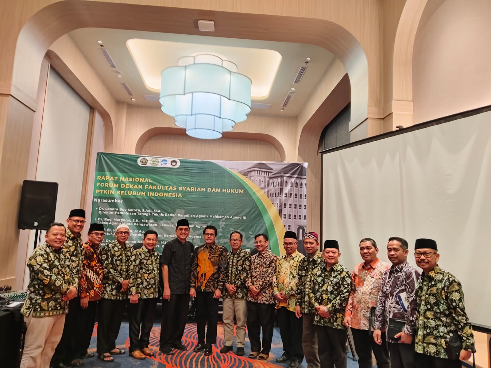 Forum Dekan Syariah se-Indonesia Resmi Dibuka di UIN Jakarta