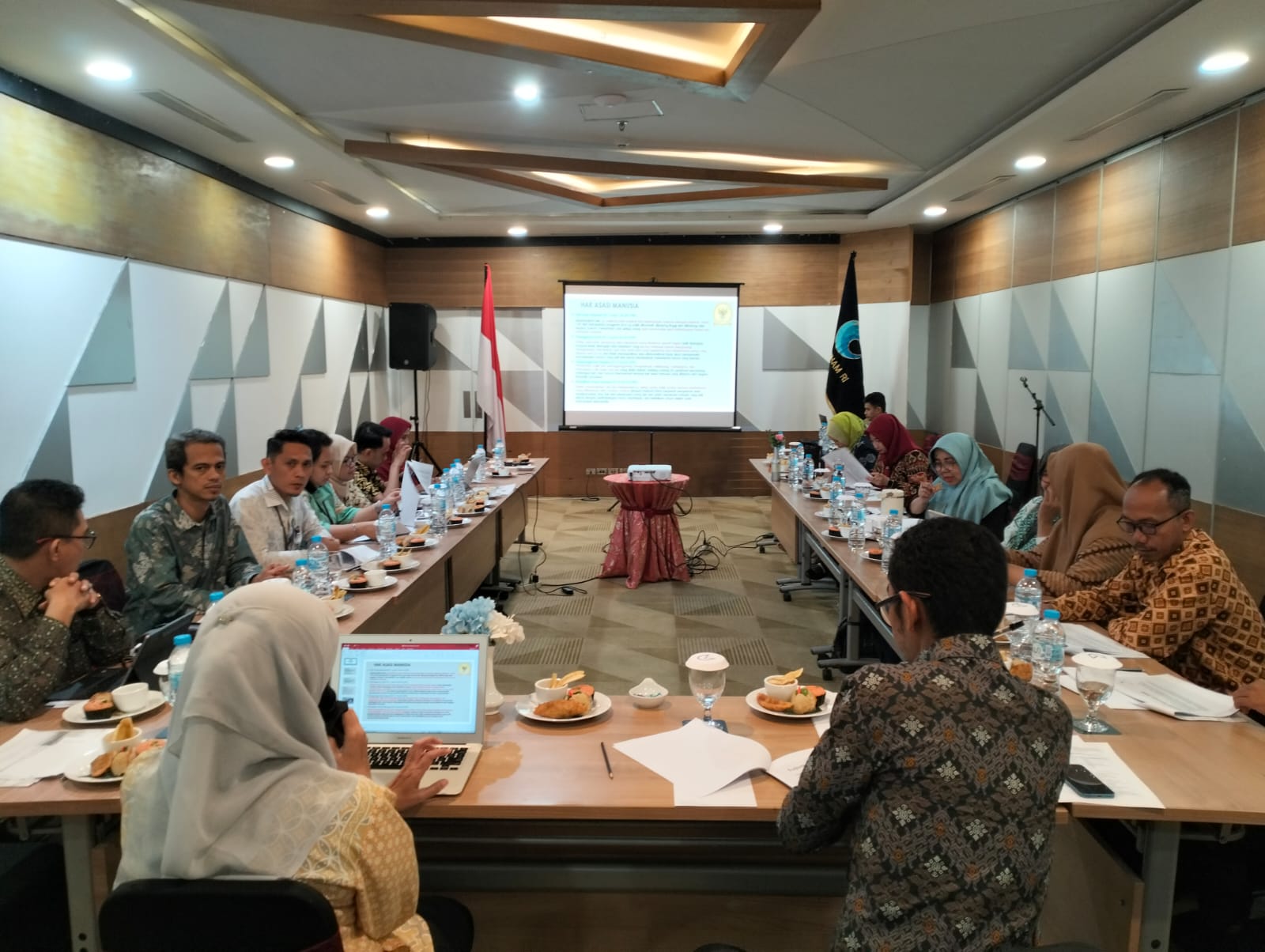 Fakultas Syariah Ambil Peran dalam Rapat Koordinasi Persiapan Penilaian Kepatuhan HAM